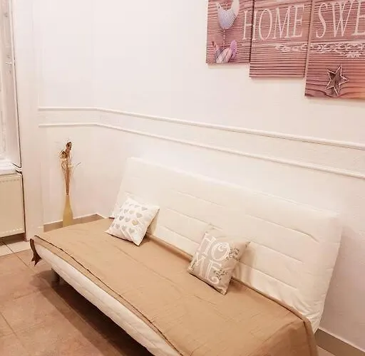Snow White Apartments, In The Heart Of