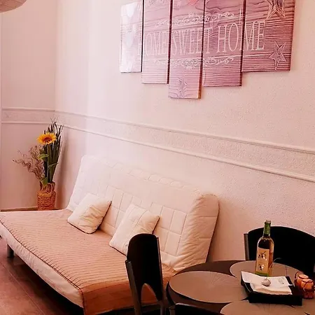 Snow White Apartman, In The Heart Of *